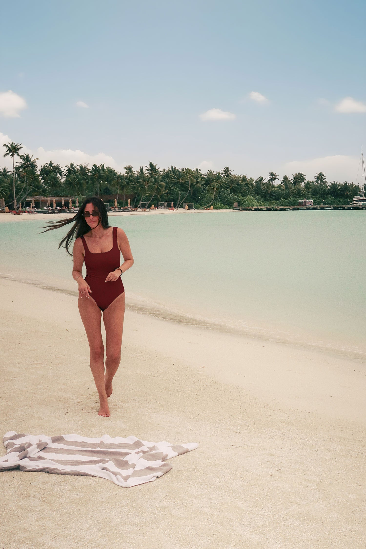 One Piece - Wine Red (jetzt vorbestellen)